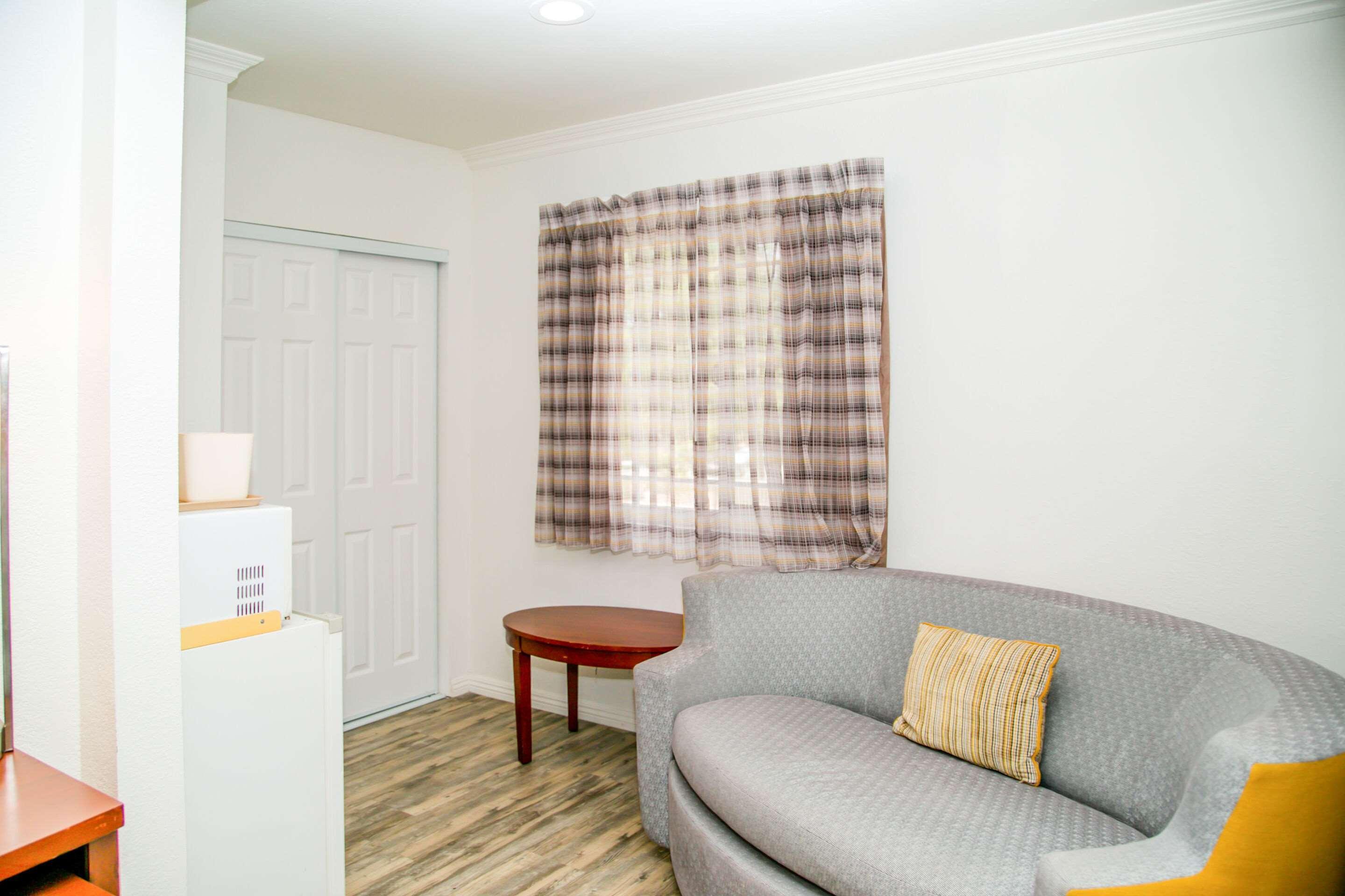 Quality & - Us101 Hotel Thousand Oaks